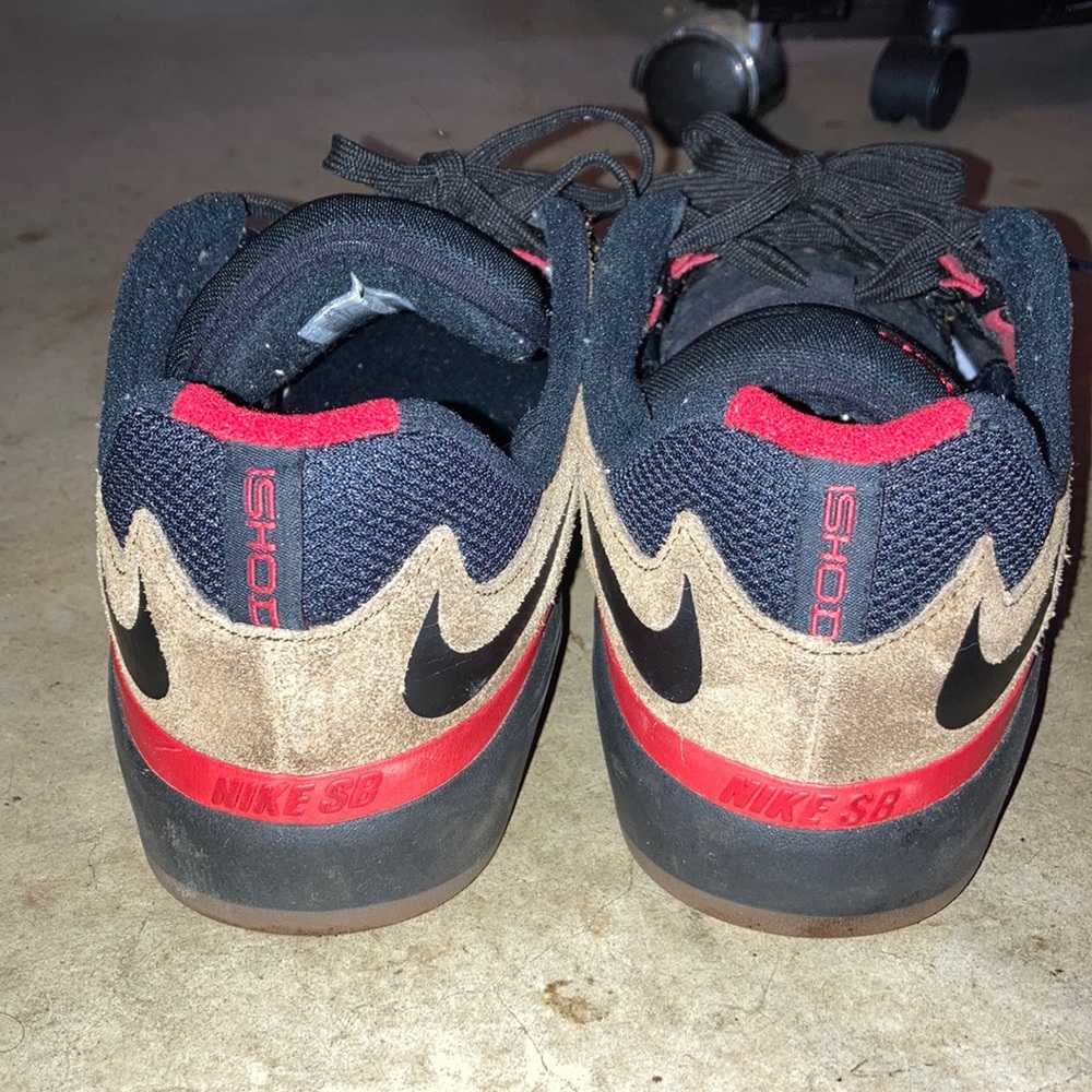 Olive Nike Sb Ishod Wair